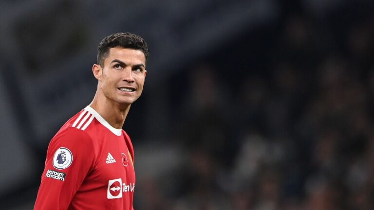 Ronaldo Selamatkan MU dan Solksjaer Lagi