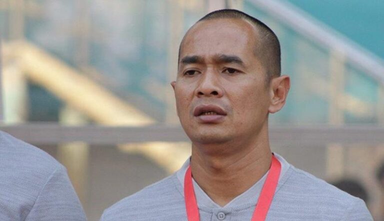 Si Kurus Jadi Pelatih Klub Serie B Italia