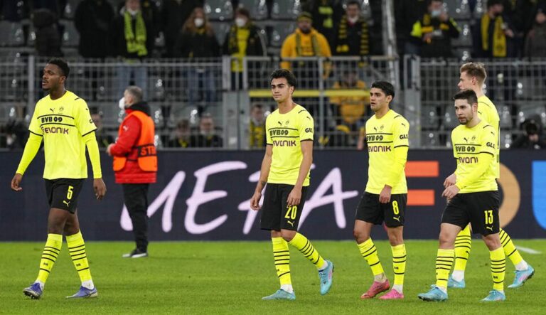 Dortmund Babak Belur Dihajar Rangers