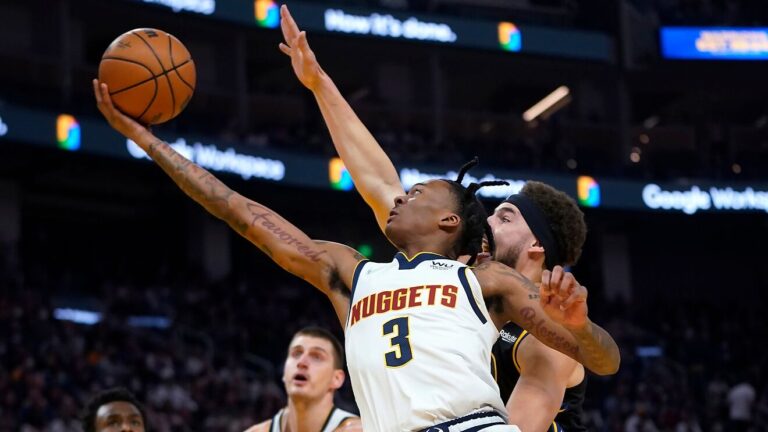 Denver Nuggets Jungkalkan Golden State Warriors