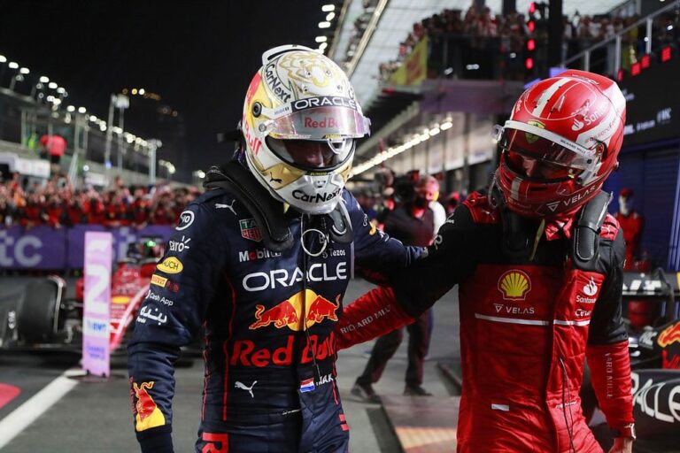 Duo Pembalap Ferrari Kembali Naik Podium di F1 GP Arab Saudi 2022