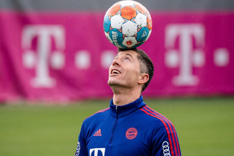 Lewandowski Merapat Ke Barcelona