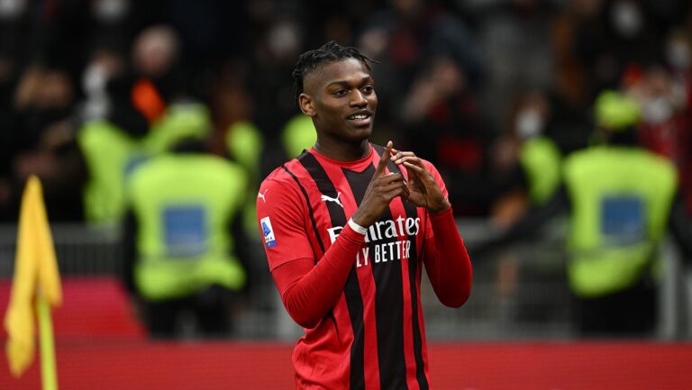 Rafael Leao “Rising Star” Yang Setia Pada Milan
