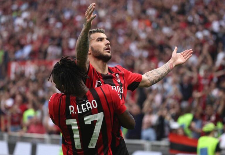 Kalahkan Atalanta, Milan Tunda Perayaan Juara