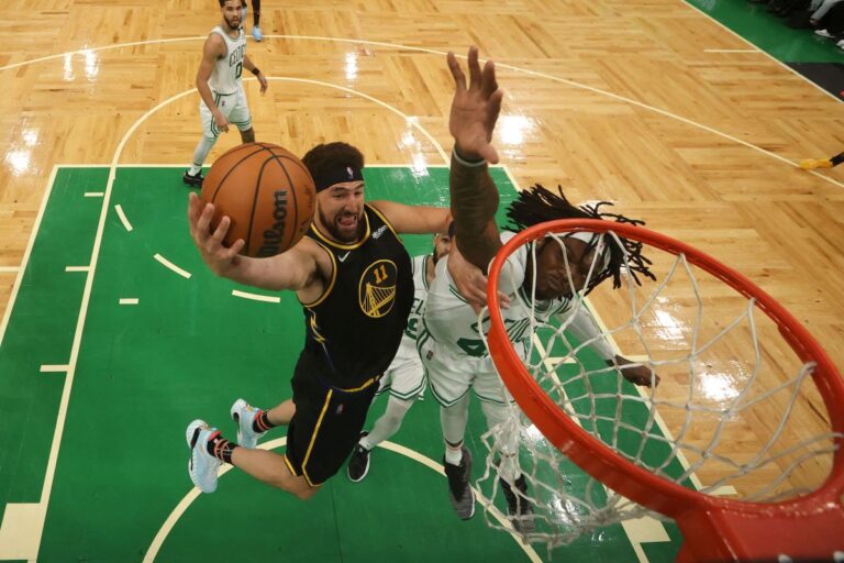 Final NBA 2022 Semakin Seru, Warriors Samakan Kedudukan 2-2