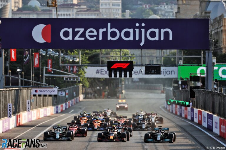 Saatnya Mercedes Kembali Berjaya di AzerbaijanGP 2022