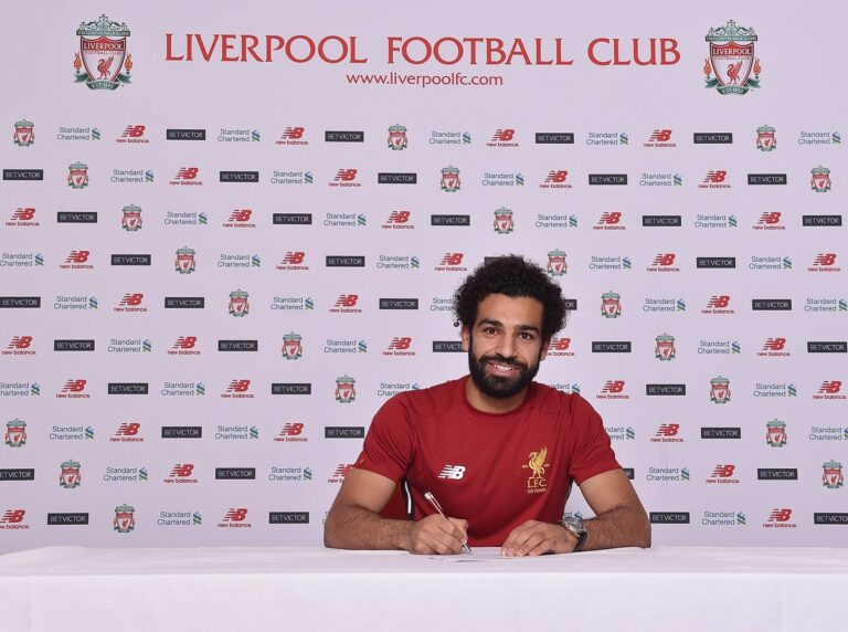 Mo Salah Bertahan Di Anfield