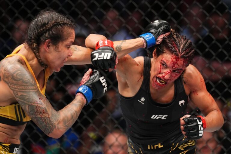 Nunes Rebut Kembali Gelar Juara Usai Taklukkan Julianna Pena