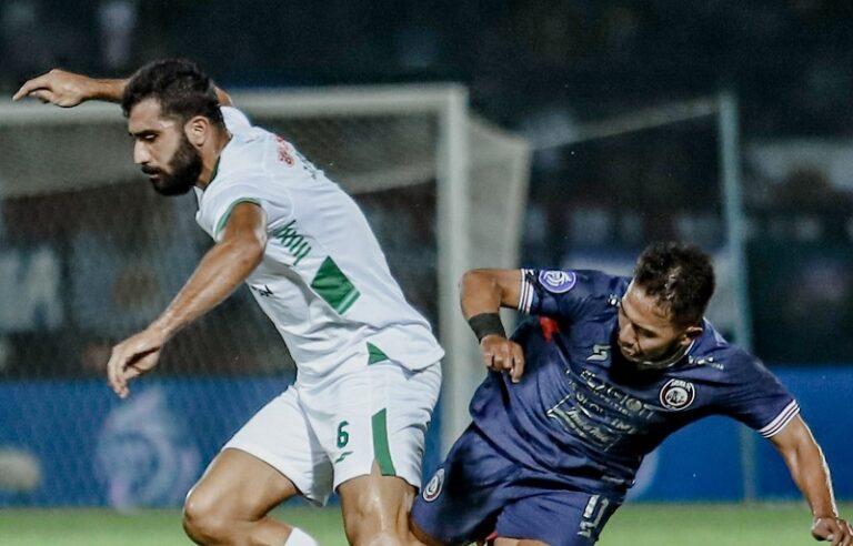 Arema FC vs PSS Sleman Berakhir Imbang Tanpa Gol