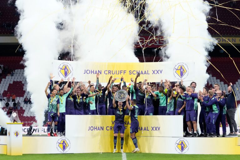 Kalahkan Ajax Amsterdam, PSV Eindhoven Juara Piala Super Belanda