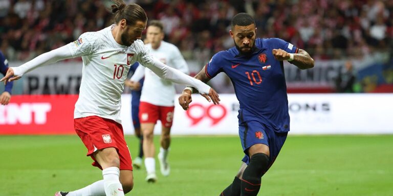 Belum Terkalahkan, Belanda Kini Gasak Polandia 2-0