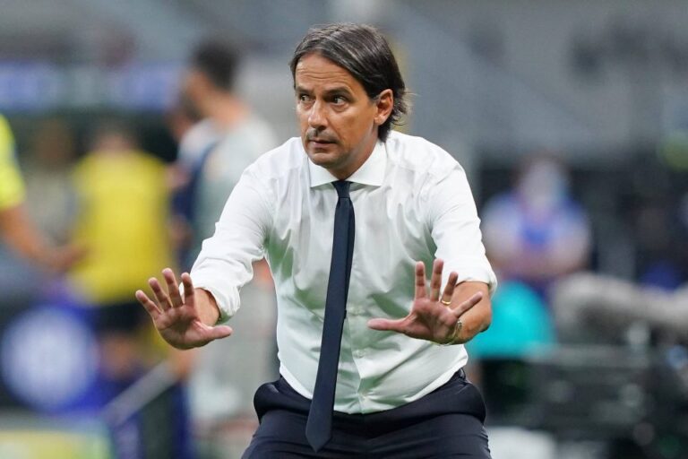 Fans Ultra Inter Geruduk Inzaghi Dan Para Pemain Jelang Laga Melawan Roma