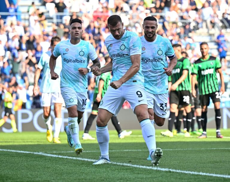 Inter Kalahkan Sassuolo 2-1