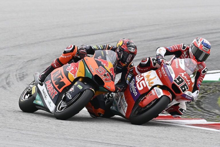 Fernandez Semakin Dekat Juarai Moto2