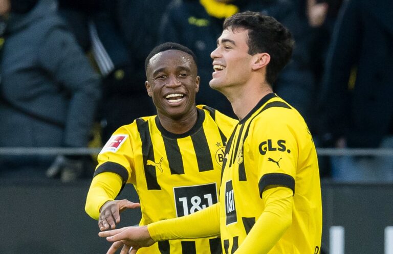 Dortmund Taklukkan Bochum Tiga Gol Tanpa Balas