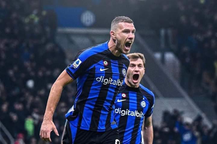 Gol Edin Dzeko Beri Kekalahan Pertama Bagi Napoli Musim Ini