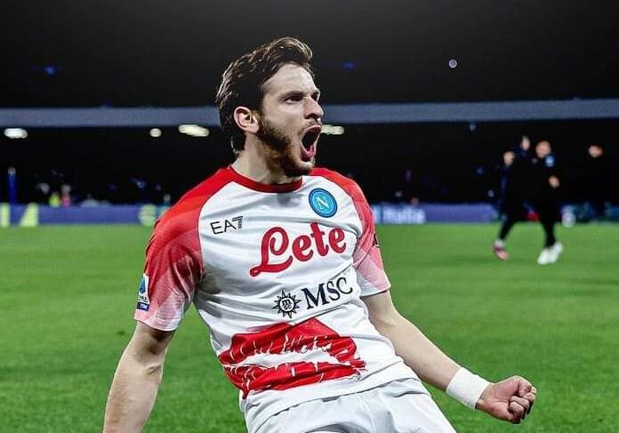Napoli Semakin Jauh Meninggalkan Para Rivalnya