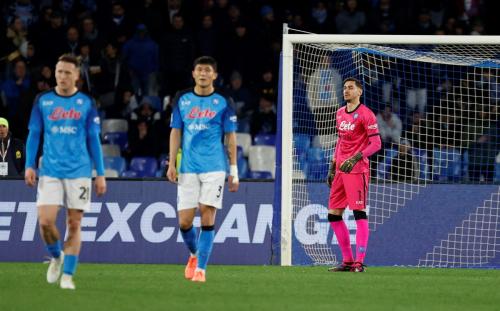 Napoli Akhirnya Tumbang Juga