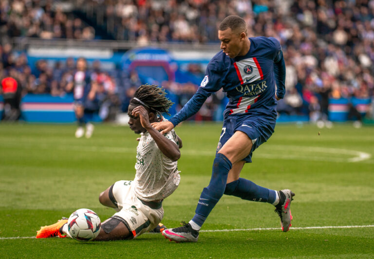 PSG Dipermalukan Lorient Di Kandang Sendiri