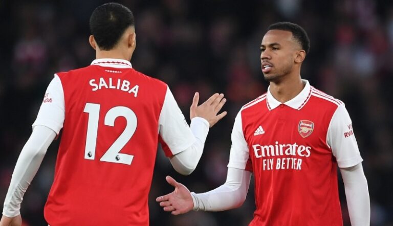 Momentum Juara Arsenal Dan Manchester City