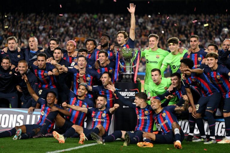 Sociedad Rusak Pesta Perayaan Juara Barcelona