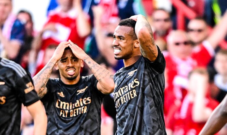 Arsenal Hantar City Juara Liga Primer Inggris