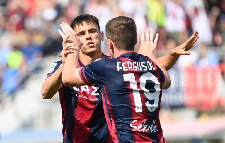 Napoli Ditahan Imbang Bologna 2-2