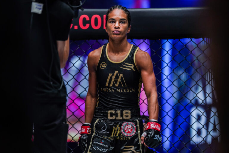 Anissa Meksen: Petarung Kickboxing Wanita Dari Prancis