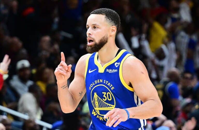 Golden State Warriors Ditumbangkan Atlanta Hawks