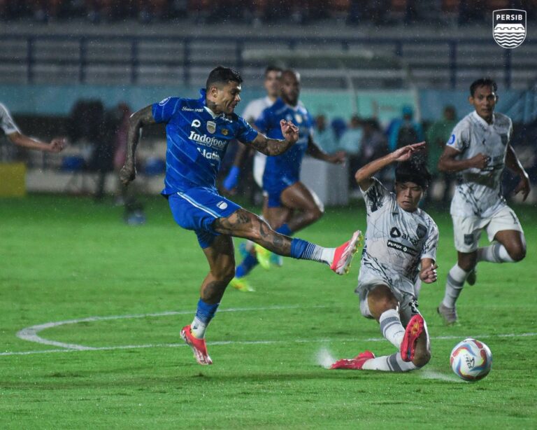 Maung Bandung Kandaskan Sang Juara