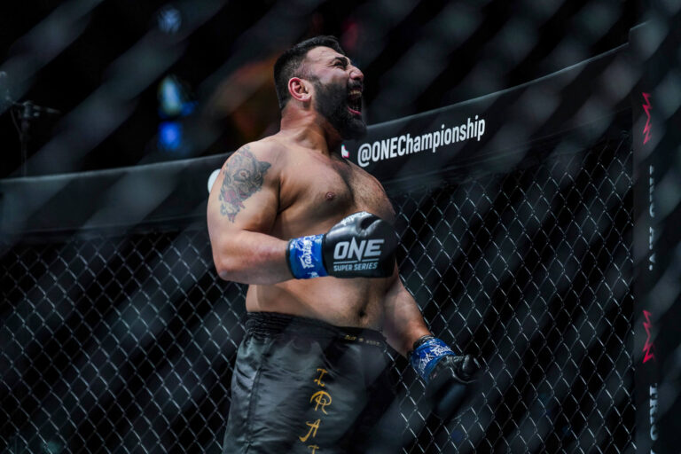 Iraj Azizpour: Petarung Iran Di ONE Championship