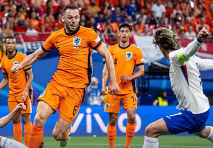 Les Blues Berbagi Angka Dengan De Oranje