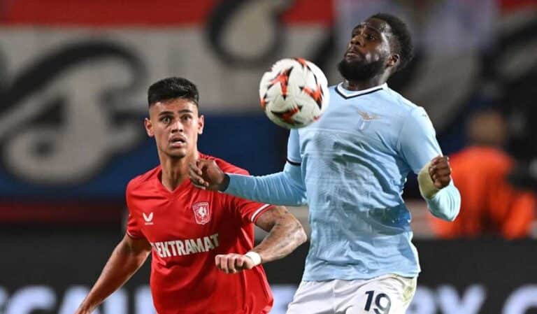 Mees Hilgers Gagal Hindarkan Twente Dari Kekalahan