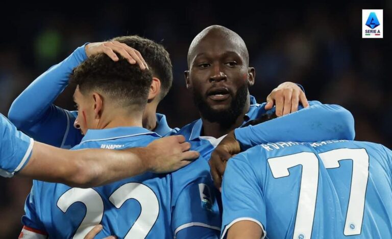 Romelu Lukaku Bawa Napoli Kembali Ke Puncak Klasemen