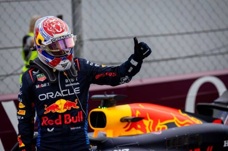 Max Verstappen Tetap Setia Pada Red Bull Racing