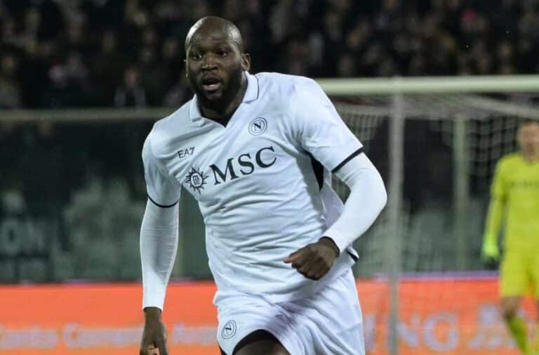 Kalahkan La Viola, Partenopei Ke Puncak Klasemen Serie A