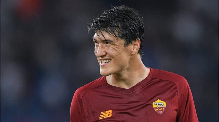 Eldor Shomurodov Bertahan Di Roma Hingga 2027