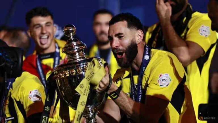 Karim Benzema Raih Piala Kedua Bersama Al Ittihad