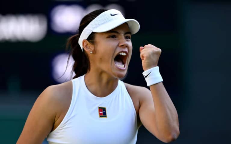 Emma Raducanu Melaju Di Babak Pertama Wimbledon 2025