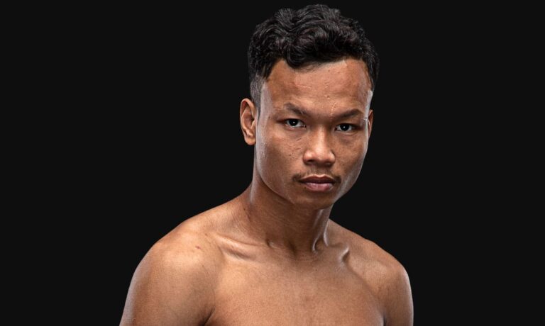 Denkriangkrai Singha Mawynn: Petarung Muay Thai Thailand