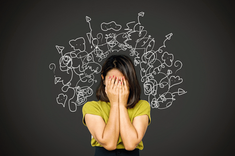 Eisoptrophobia: Ketika Cermin Membawa Ketakutan