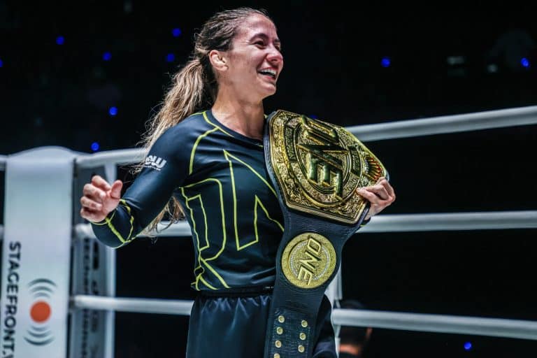 Mayssa Bastos: Grappler BJJ Bersabuk Hitam Dari Brasil