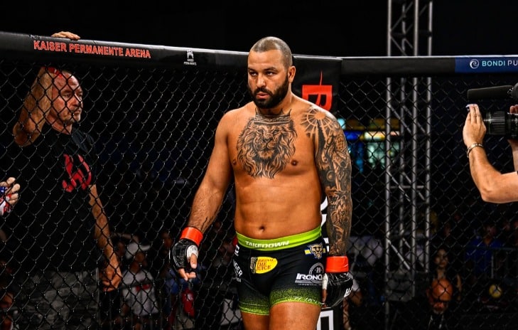 Josh “The Incredible Hok” Hokit: Dari NFL ke UFC