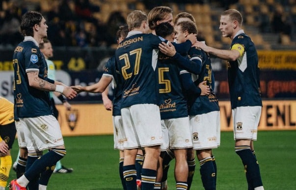 Go Ahead Eagles Singkirkan Roda JC Di KNVB Beker