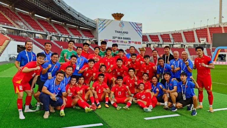 Vietnam Raih Medali Emas Sepakbola SEA Games 2025