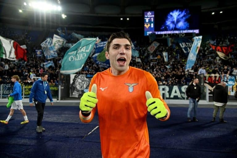 Bournemouth Tampung Kiper Kedua Lazio