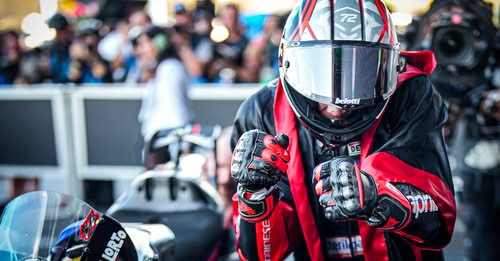 Marco Bezzecchi Juarai Race MotoGP Thailand 2026