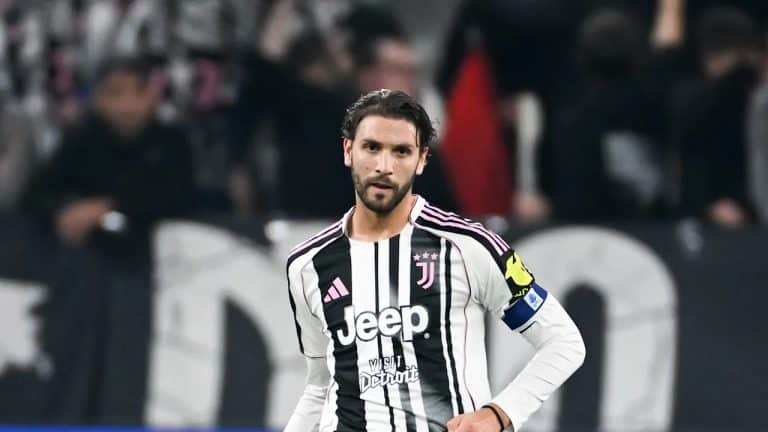 Manuel Locatelli Perpanjang Kontrak Dengan Juventus