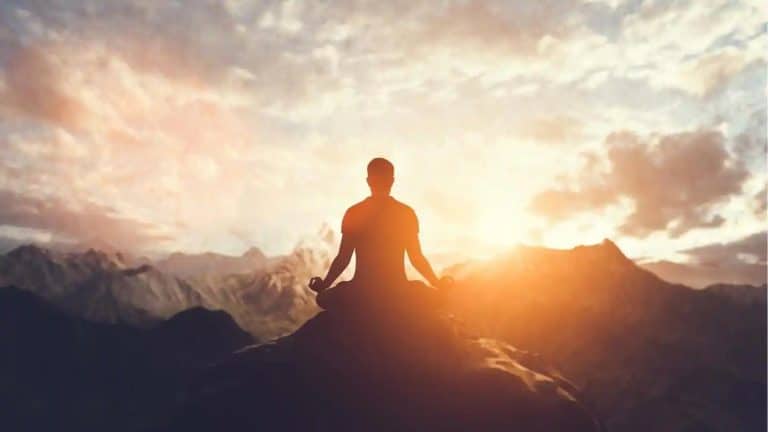 Membangun Resiliensi Lewat Pendekatan Spiritual