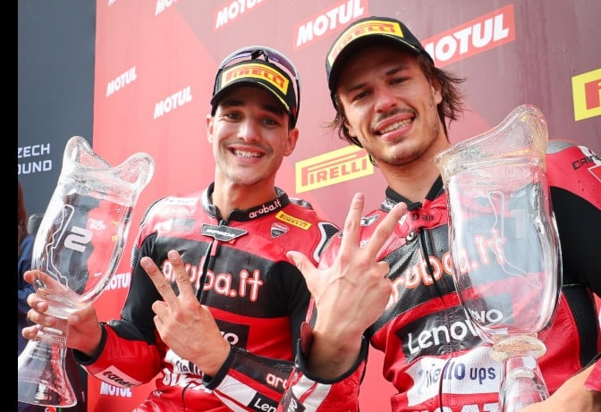 Hattrick Nicolo Bulega Di WorldSBK Ceko 2026